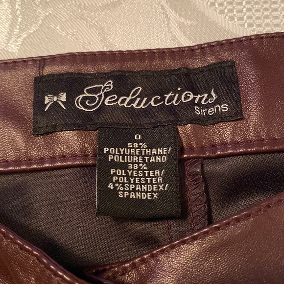 Seductions Sirens Burgundy/Brown Faux Leather Leggings - Picture 3 of 4